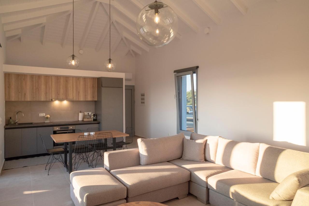 Sunset Luxury Villa Akritochori  Екстер'єр фото